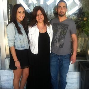 Meet your Posher, Dinna